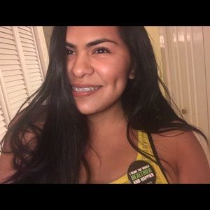 Meet your Posher, Melissa